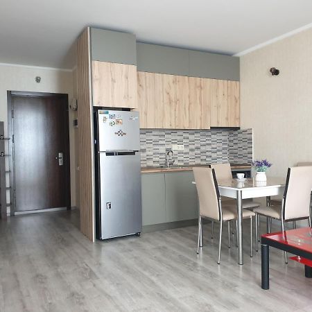 Lia'S Apartment In Orbi Батумі Екстер'єр фото